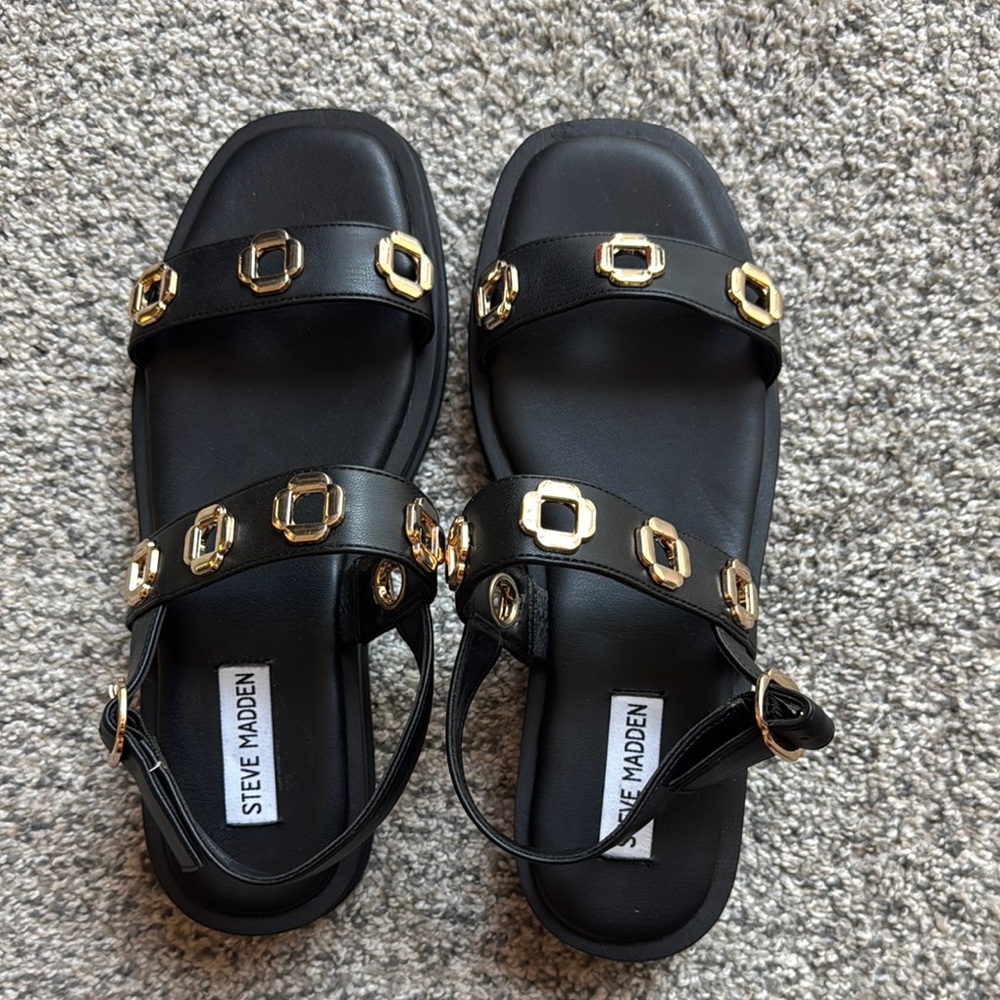 Steve Madden Black and Gold Sandals with Modern Straps